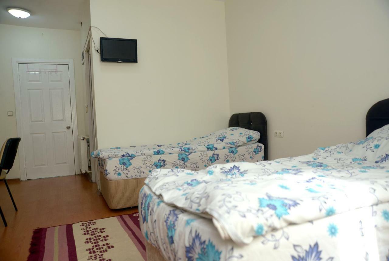 Vatan Yurt Hostel Stambuł Zewnętrze zdjęcie
